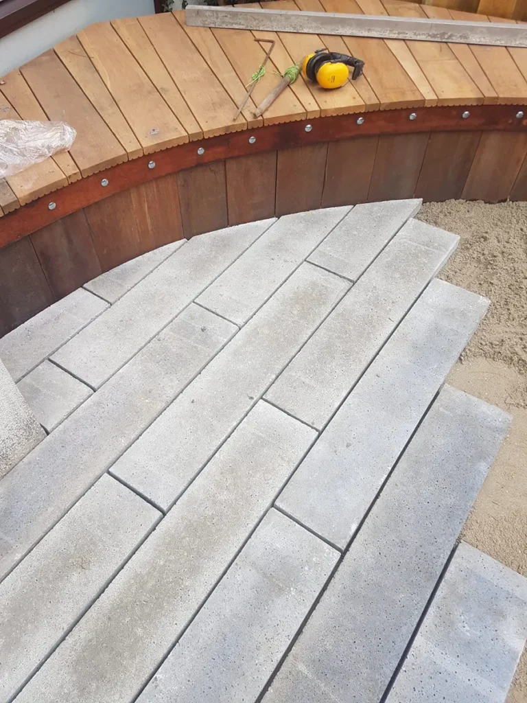 Akerveen Hoveniers - Bestrating - Straatwerk - Tegels leggen